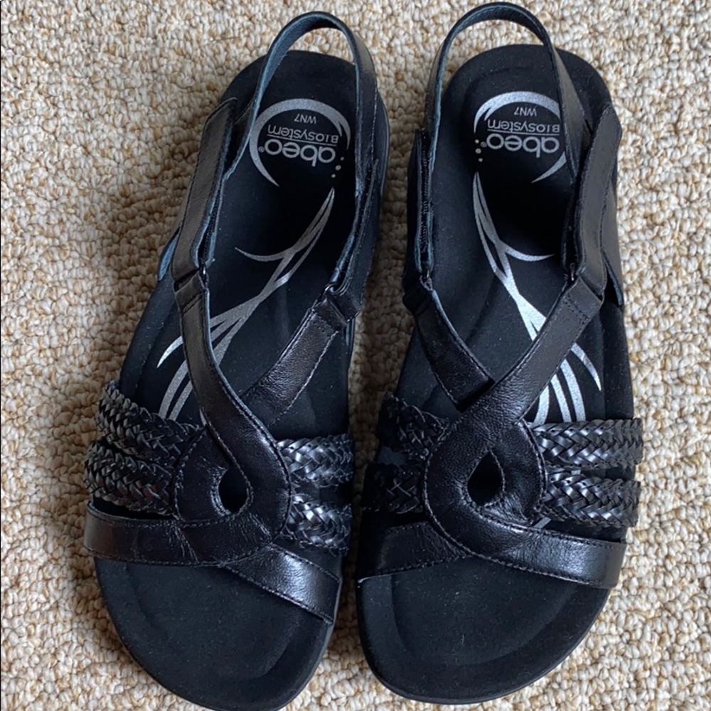 Abeo B.I.O. Betsy women’s 7 Black sandals. NWOT